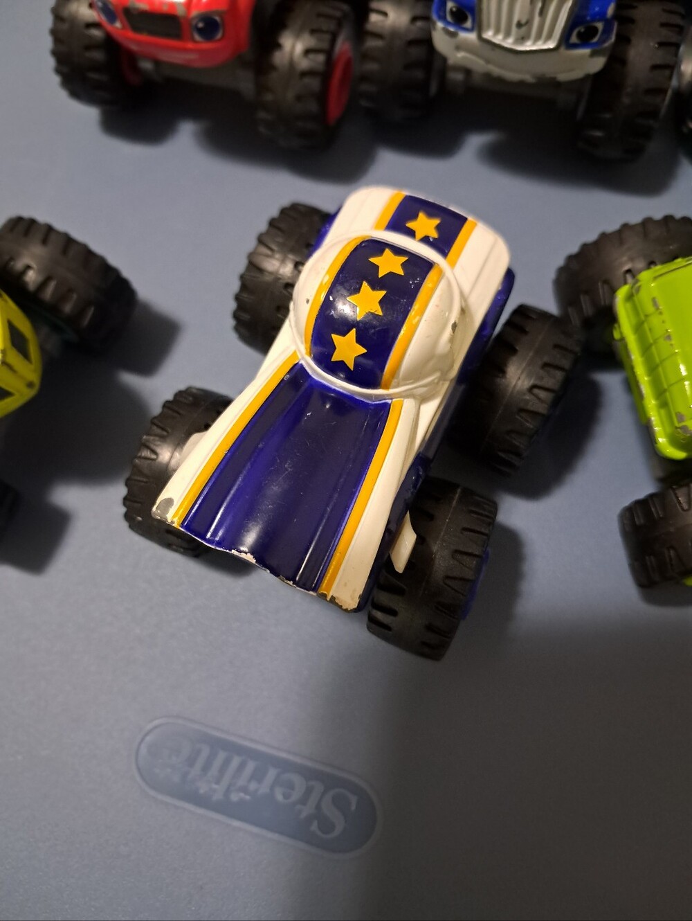 Blaze And The Monster Machines Diecast Racer T Monster Truck Toy Set 6. 2014 - Picture 4 of 9